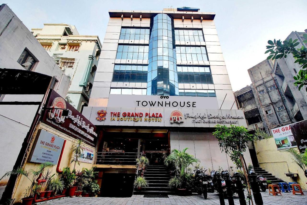 Townhouse The Grand Plaza Hotel Хидерабад Екстериор снимка