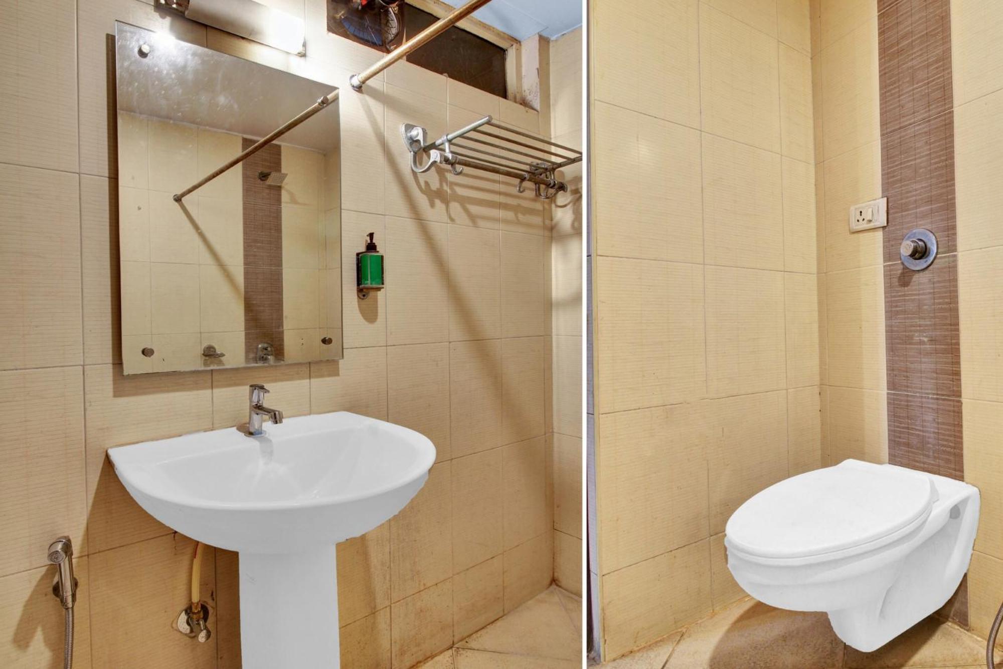 Townhouse The Grand Plaza Hotel Хидерабад Екстериор снимка